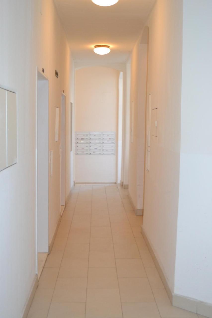 Goldfisch Apartment Taborstrasse Wien Exteriör bild