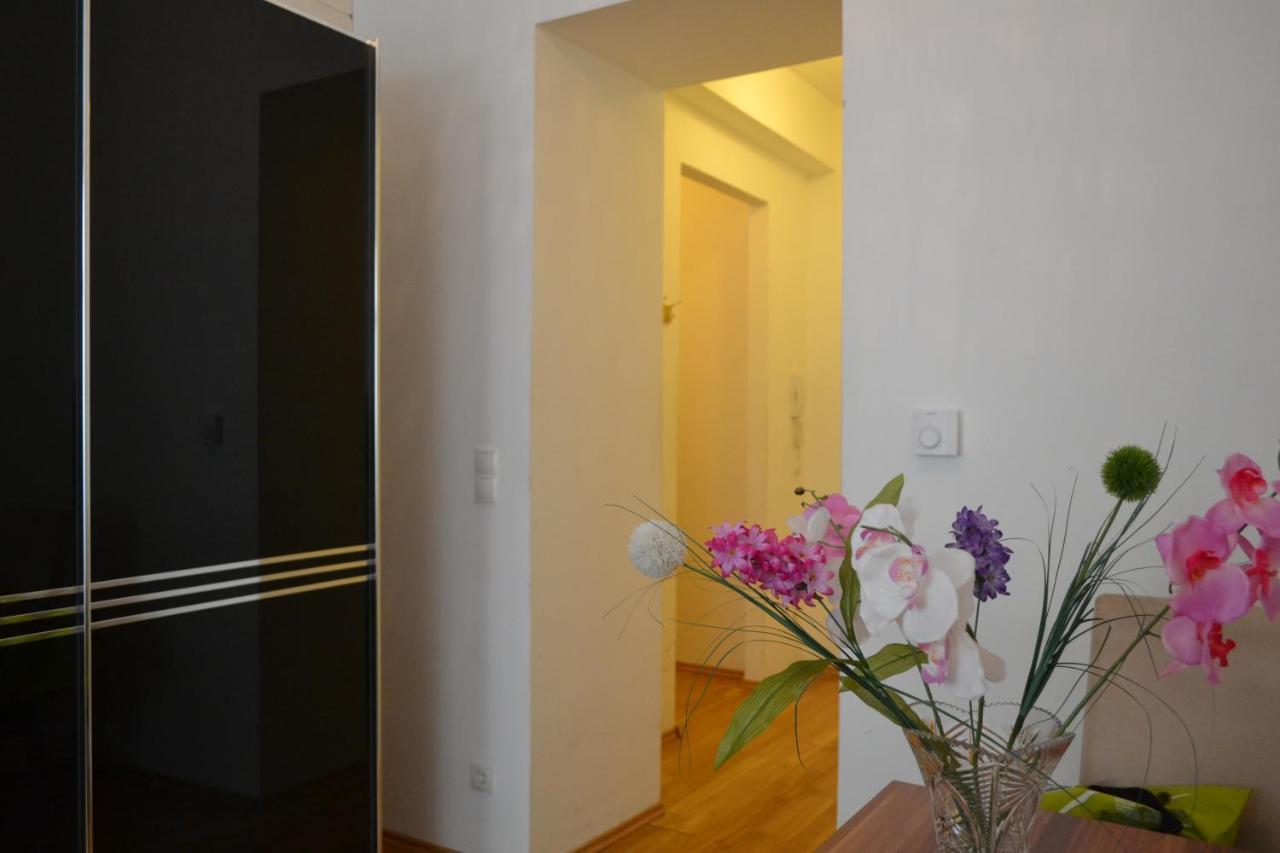 Goldfisch Apartment Taborstrasse Wien Exteriör bild